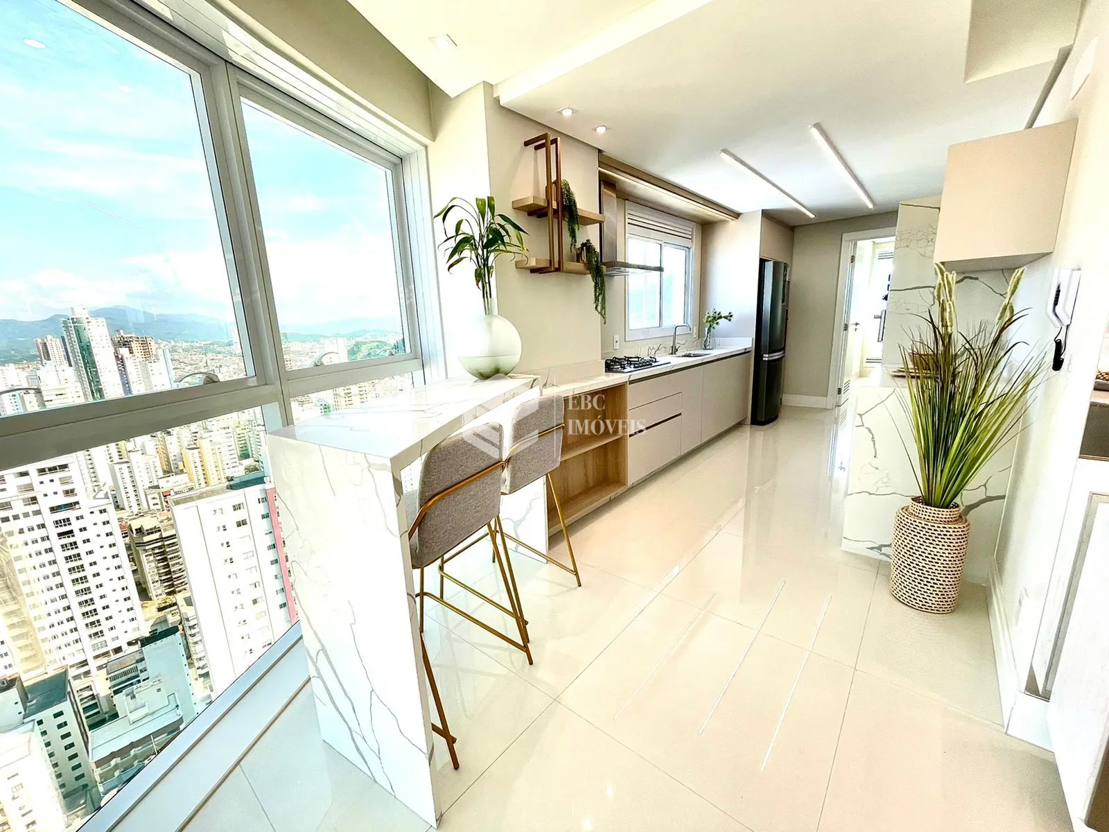 Apartamento com 4 Dormitórios à venda, 131 m² por R$ 6.700.000,00 Apartamento com 4 Dormitórios à venda, 131 m² por R$ 6.700.000,00