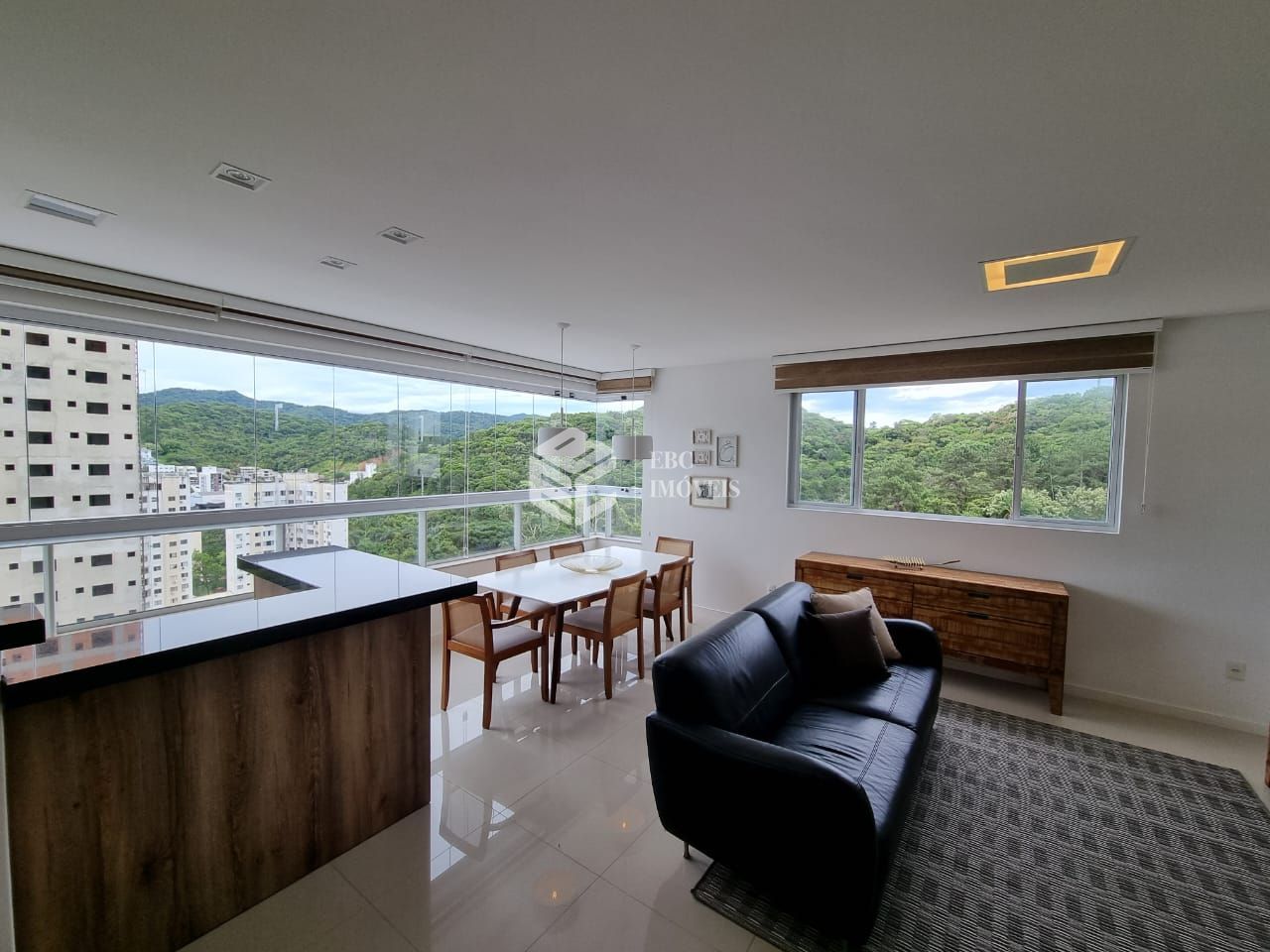 Apartamento à venda  no Pioneiros - Balneário Camboriú, SC. Imóveis