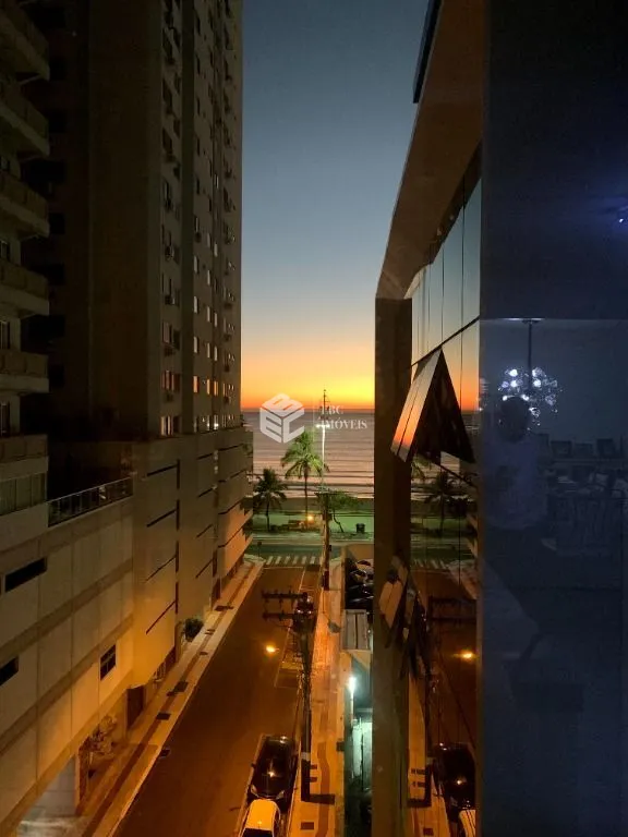 Apartamento à venda  no Centro - Balneário Camboriú, SC. Imóveis