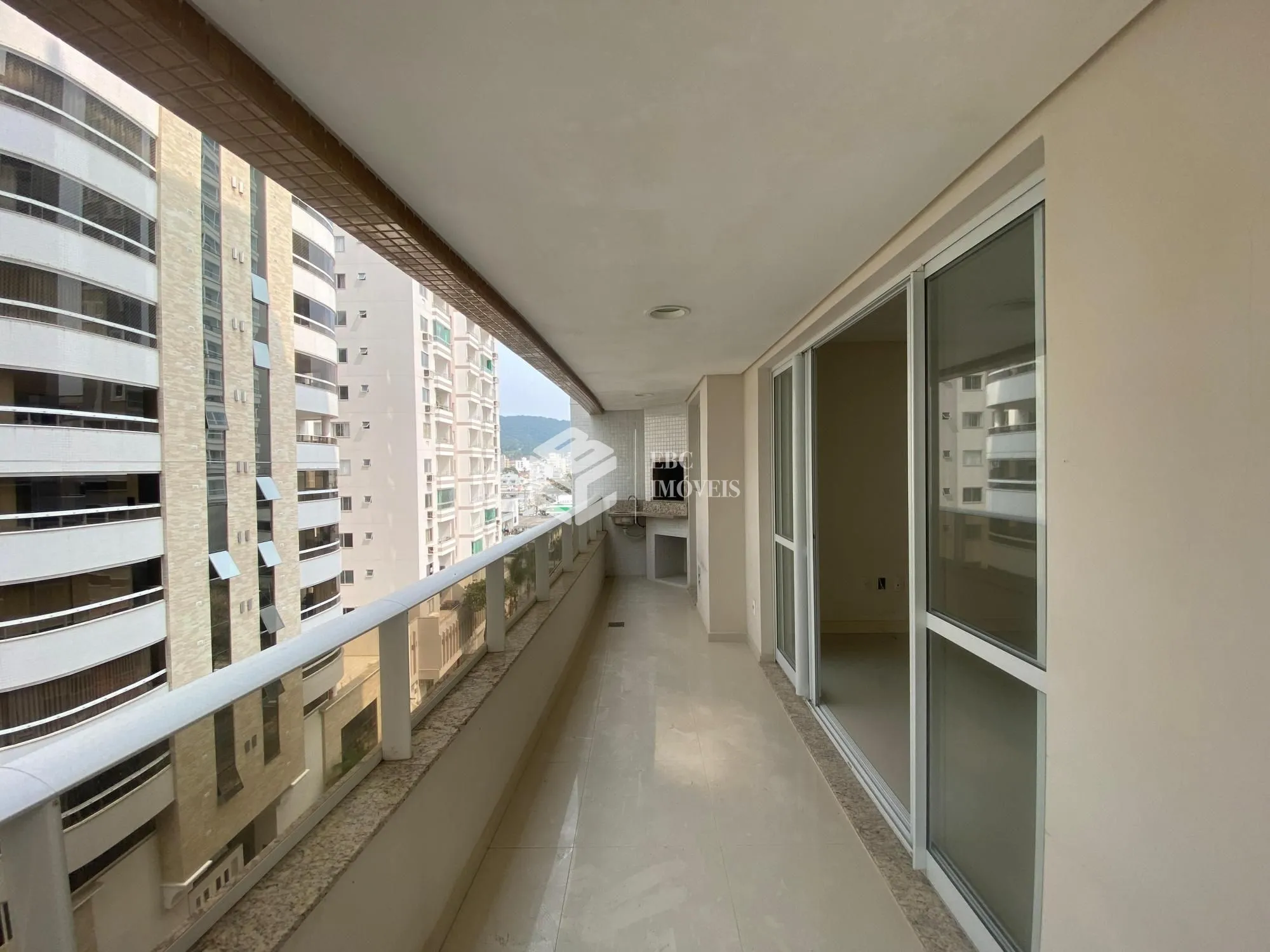 Apartamento à venda  no Centro - Balneário Camboriú, SC. Imóveis