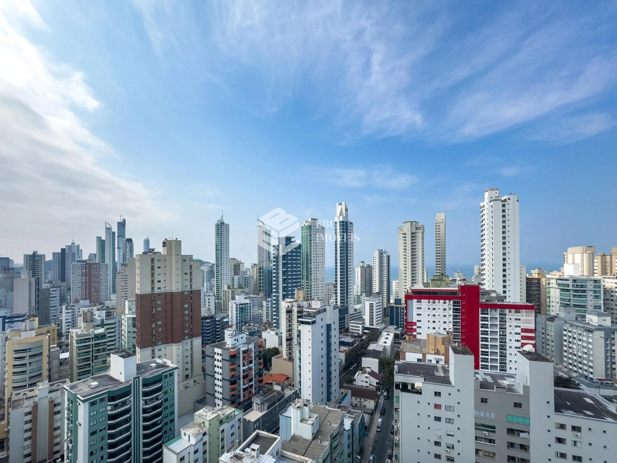 Apartamento com 3 Dormitórios à venda, 129 m² por R$ 2.800.000,00 Apartamento com 3 Dormitórios à venda, 129 m² por R$ 2.800.000,00