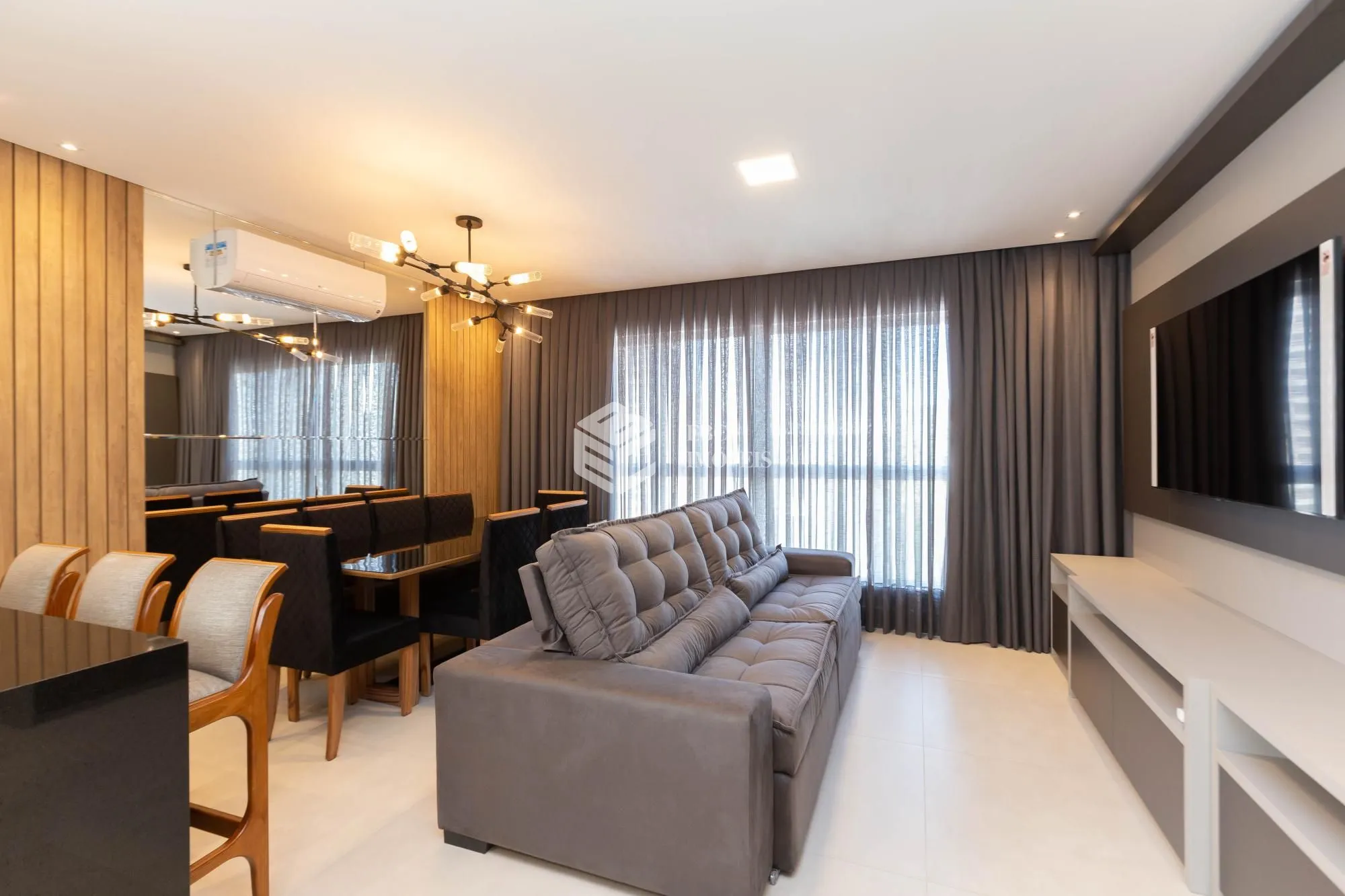 Apartamento à venda  no Pioneiros - Balneário Camboriú, SC. Imóveis