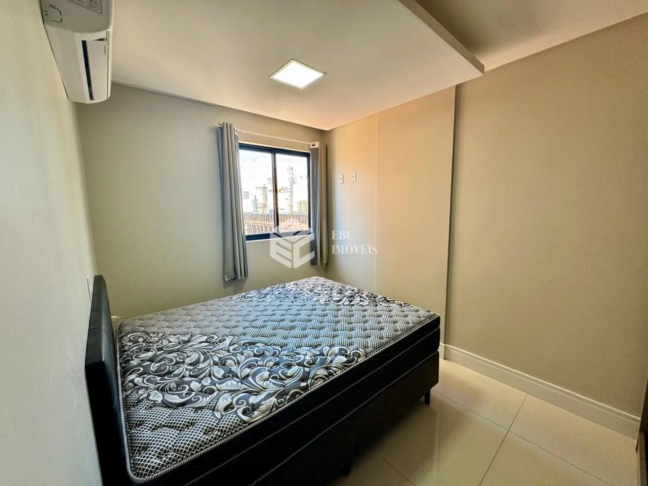 Apartamento com 2 Dormitórios à venda, 78 m² por R$ 948.000,00 Apartamento com 2 Dormitórios à venda, 78 m² por R$ 948.000,00