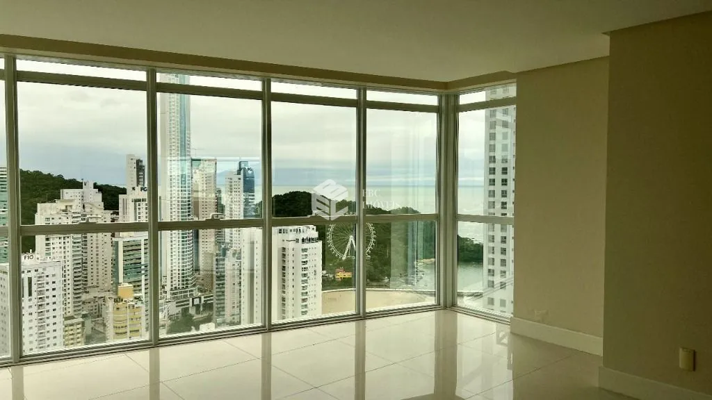 Apartamento à venda  no Pioneiros - Balneário Camboriú, SC. Imóveis