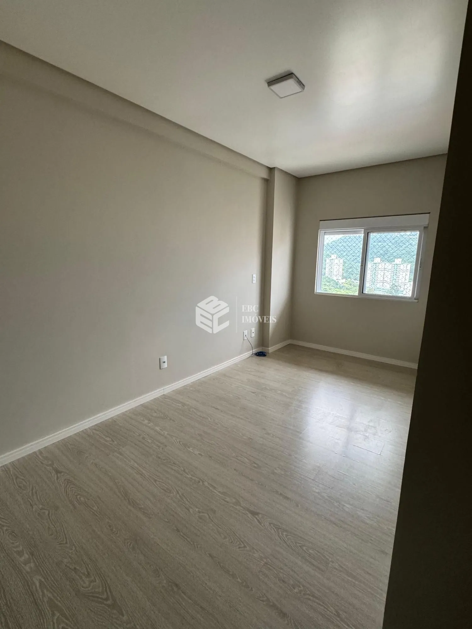 Apartamento com 2 Dormitórios à venda, 71 m² por R$ 840.000,00 Apartamento com 2 Dormitórios à venda, 71 m² por R$ 840.000,00
