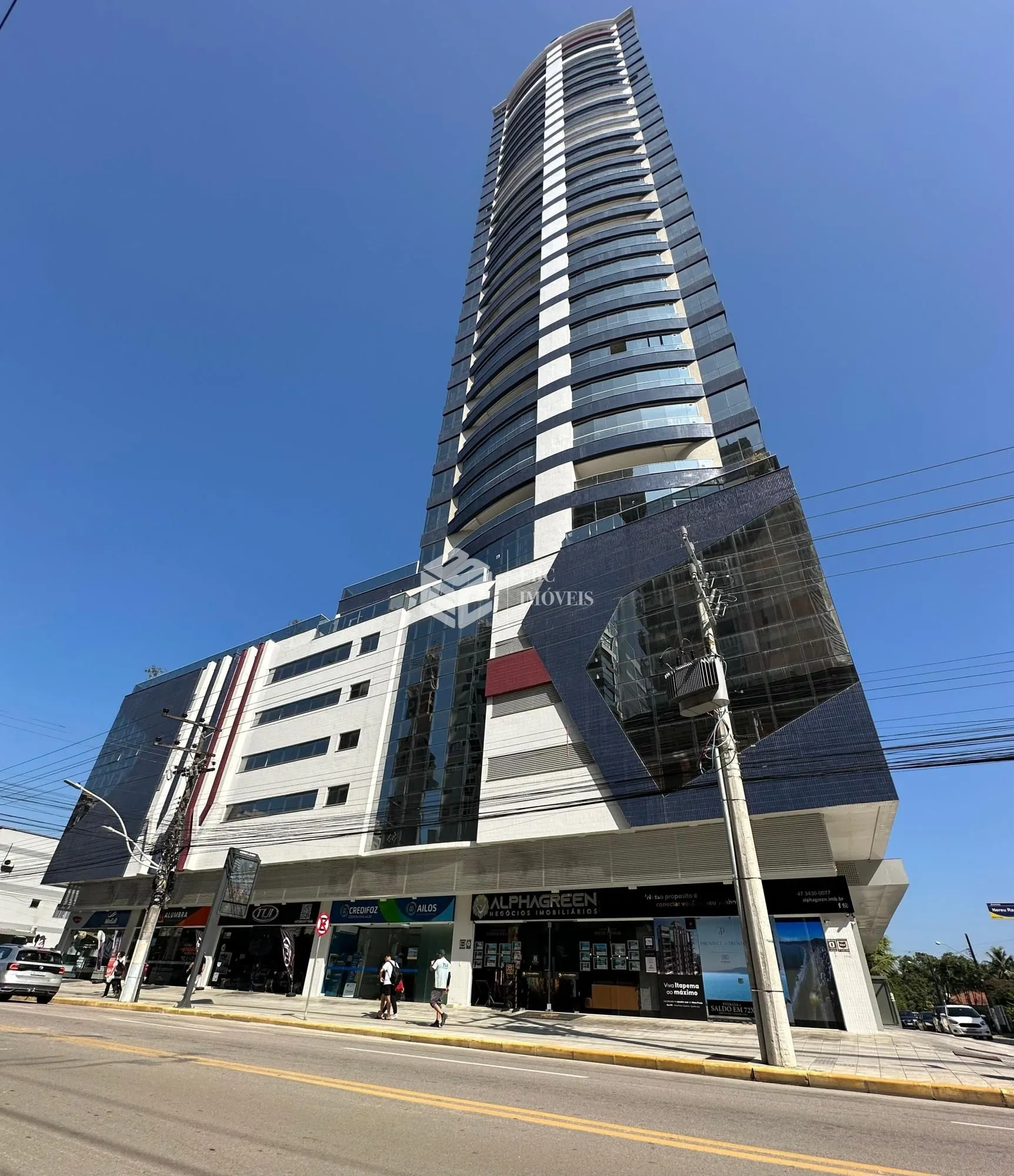 Apartamento com 3 Dormitórios à venda, 129 m² por R$ 2.299.900,00 Apartamento com 3 Dormitórios à venda, 129 m² por R$ 2.299.900,00