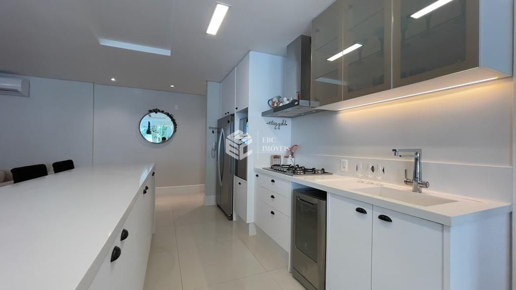 Apartamento com 3 Dormitórios à venda, 199 m² por R$ 7.500.000,00 Apartamento com 3 Dormitórios à venda, 199 m² por R$ 7.500.000,00