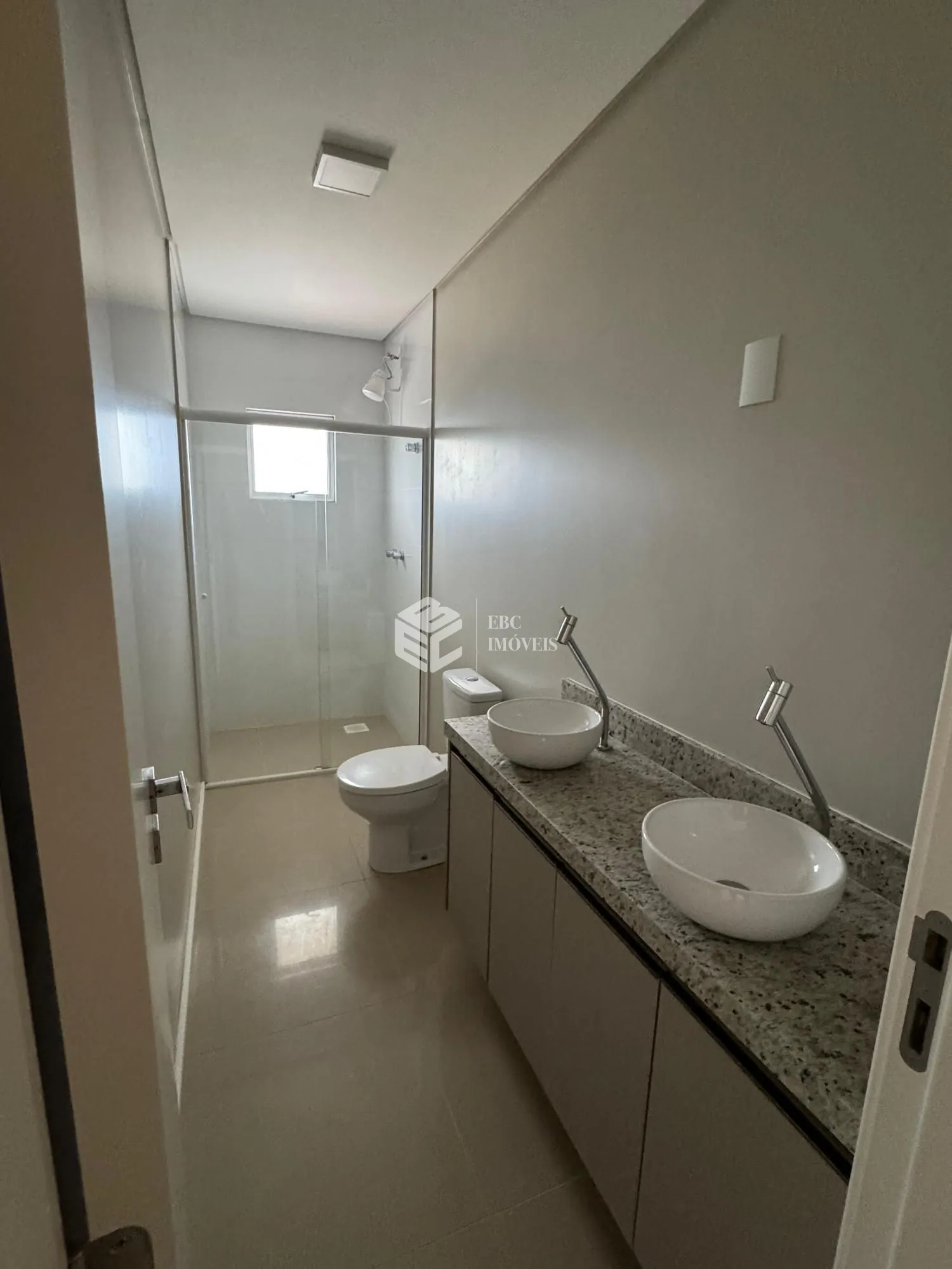 Apartamento com 2 Dormitórios à venda, 71 m² por R$ 840.000,00 Apartamento com 2 Dormitórios à venda, 71 m² por R$ 840.000,00