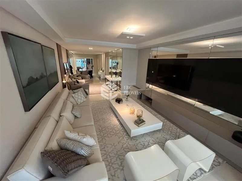 Apartamento com 3 Dormitórios à venda, 180 m² por R$ 9.950.000,00 Apartamento com 3 Dormitórios à venda, 180 m² por R$ 9.950.000,00