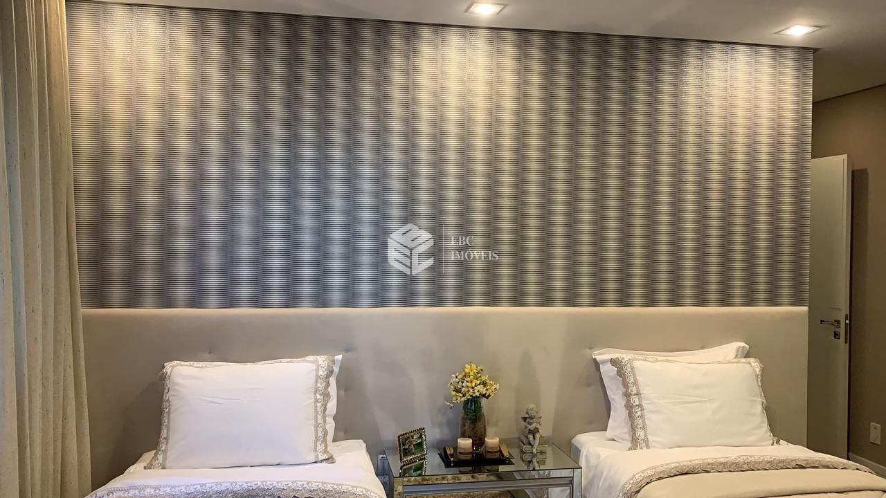 Apartamento, 4 quartos, 243 m² - Foto 12