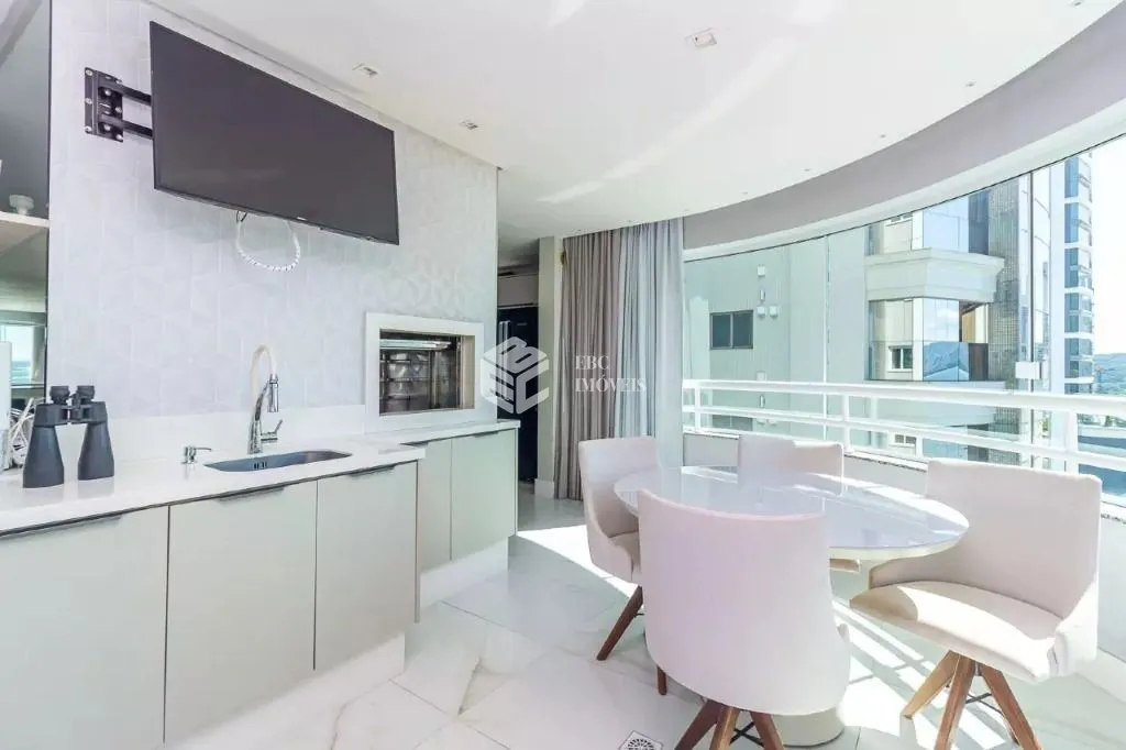 Apartamento com 3 Dormitórios à venda, 189 m² por R$ 8.500.000,00 Apartamento com 3 Dormitórios à venda, 189 m² por R$ 8.500.000,00