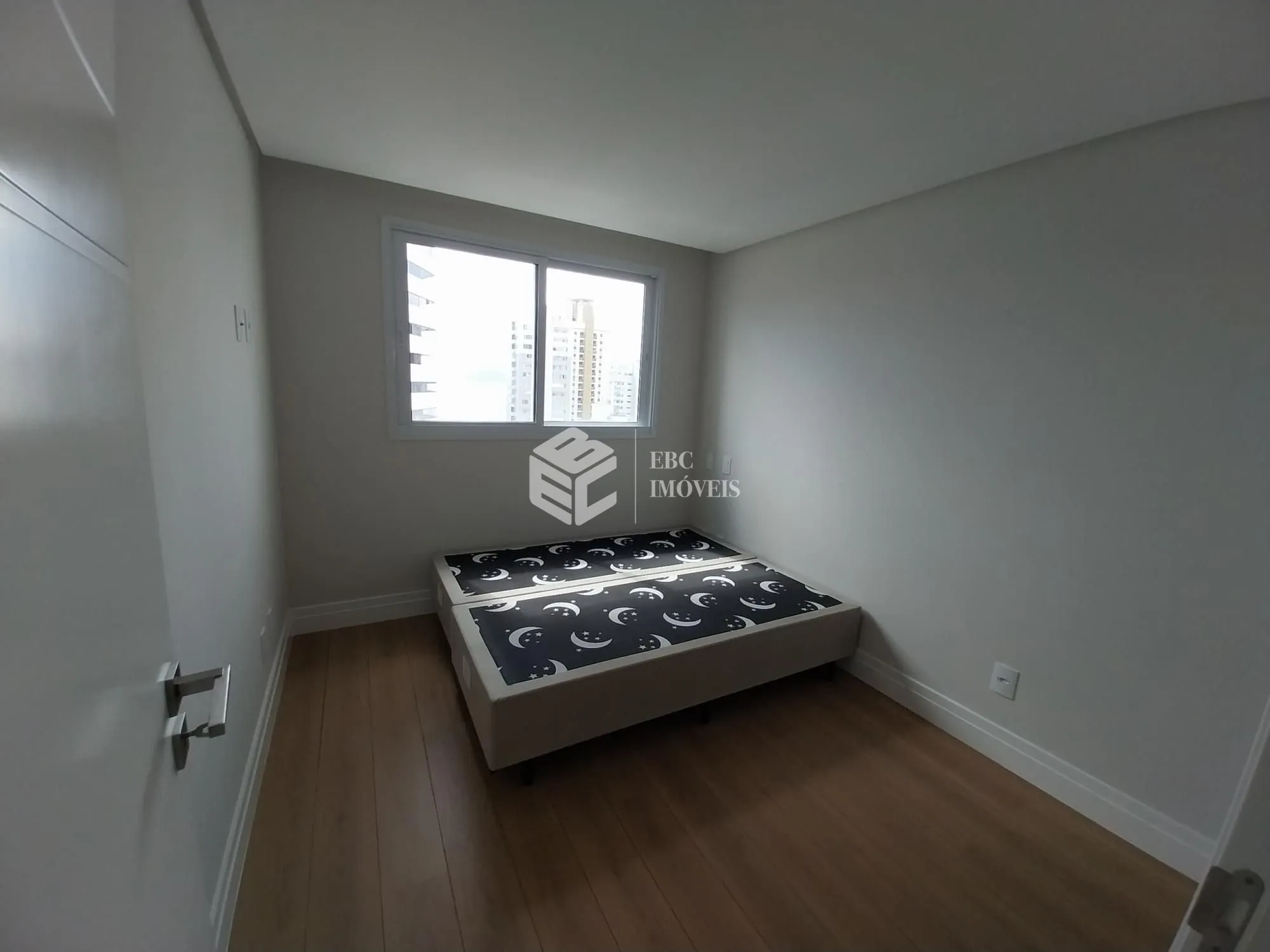 Apartamento com 4 Dormitórios à venda, 132 m² por R$ 5.599.000,00 Apartamento com 4 Dormitórios à venda, 132 m² por R$ 5.599.000,00