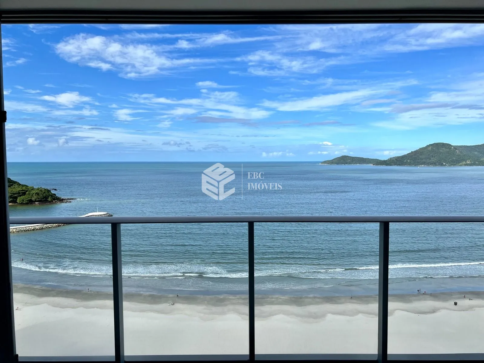 Apartamento com 4 Dormitórios à venda, 216 m² por R$ 15.900.000,00 Apartamento com 4 Dormitórios à venda, 216 m² por R$ 15.900.000,00