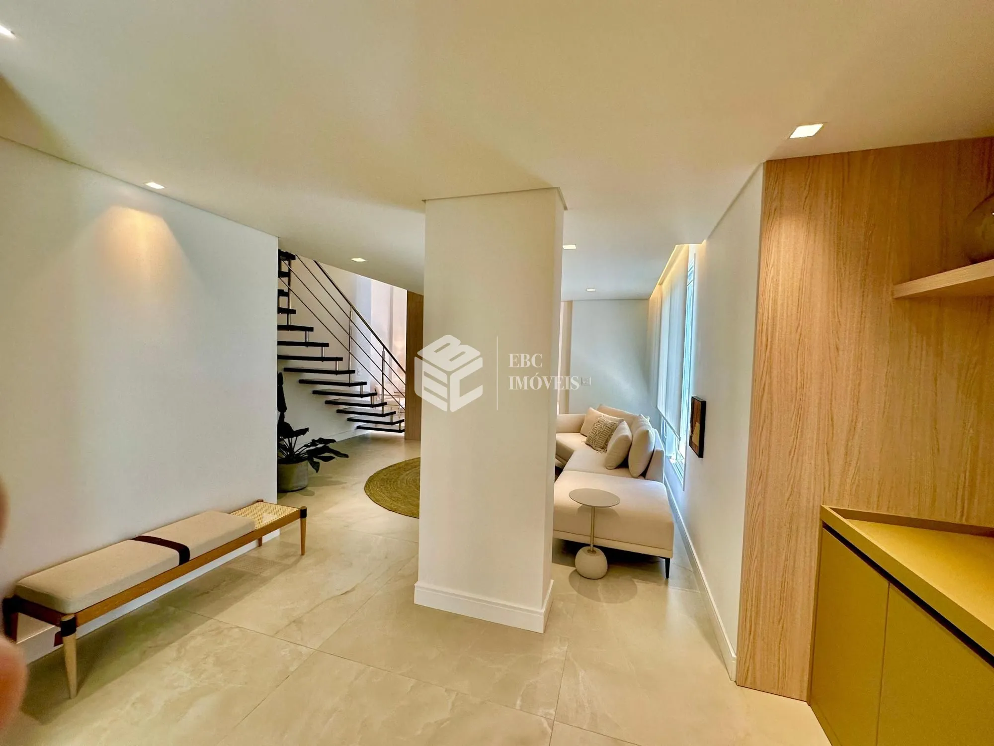 Apartamento com 3 Dormitórios à venda, 185 m² por R$ 7.143.240,00 Apartamento com 3 Dormitórios à venda, 185 m² por R$ 7.143.240,00
