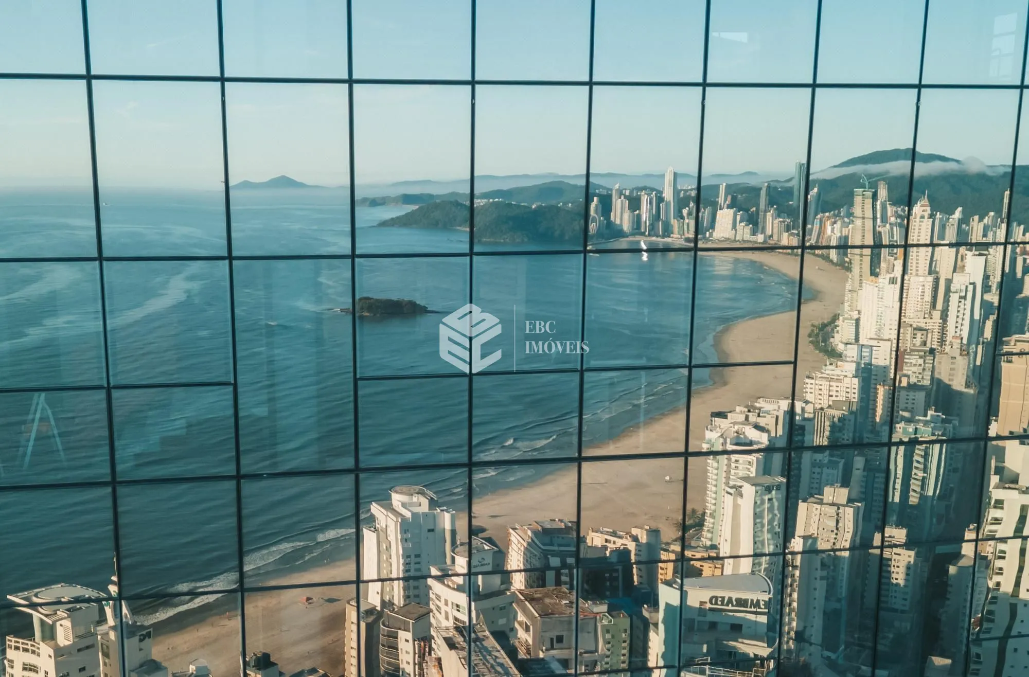 Apartamento à venda  no Centro - Balneário Camboriú, SC. Imóveis
