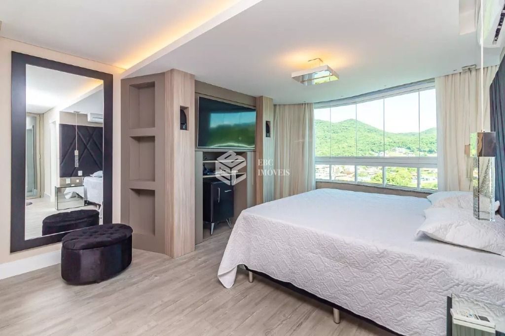 Apartamento, 3 quartos, 189 m² - Foto 14