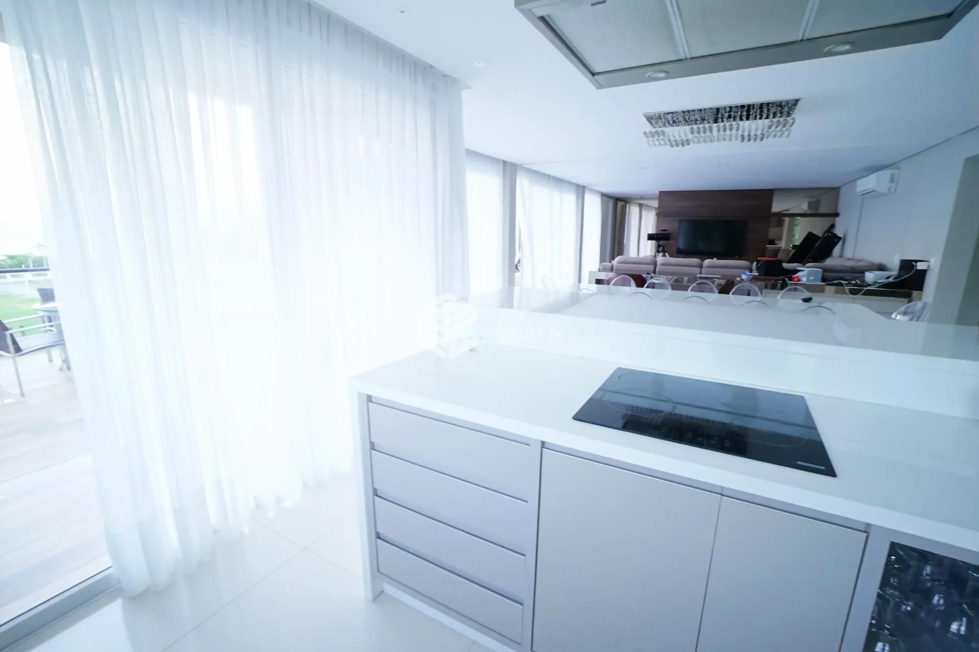 Casa em condomínio com 5 Dormitórios à venda, 554 m² por R$ 7.400.000,00 Casa em condomínio com 5 Dormitórios à venda, 554 m² por R$ 7.400.000,00
