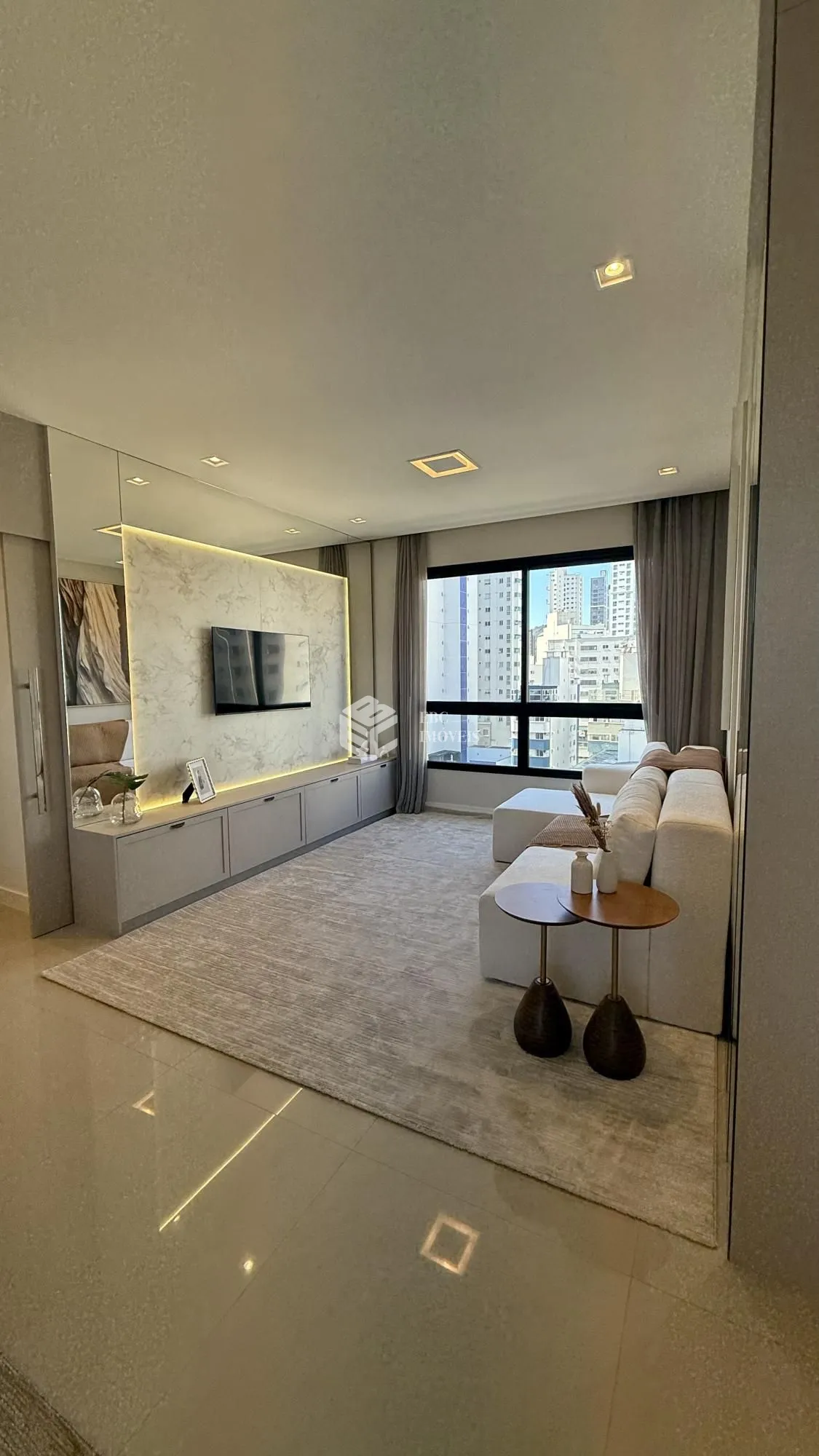 Apartamento à venda  no Centro - Balneário Camboriú, SC. Imóveis