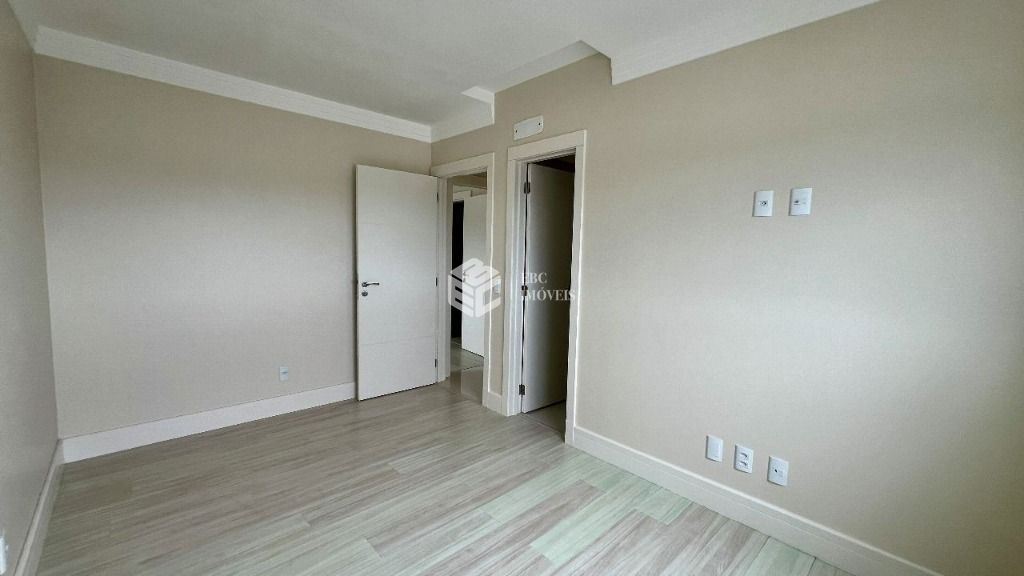 Apartamento, 4 quartos, 228 m² - Foto 13