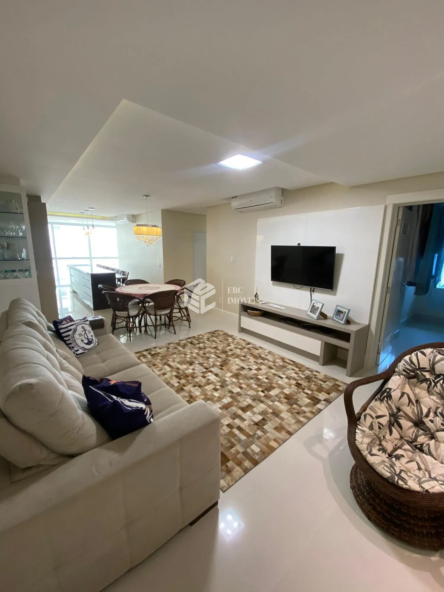 Apartamento com 3 Dormitórios à venda, 117 m² por R$ 2.850.000,00 Apartamento com 3 Dormitórios à venda, 117 m² por R$ 2.850.000,00