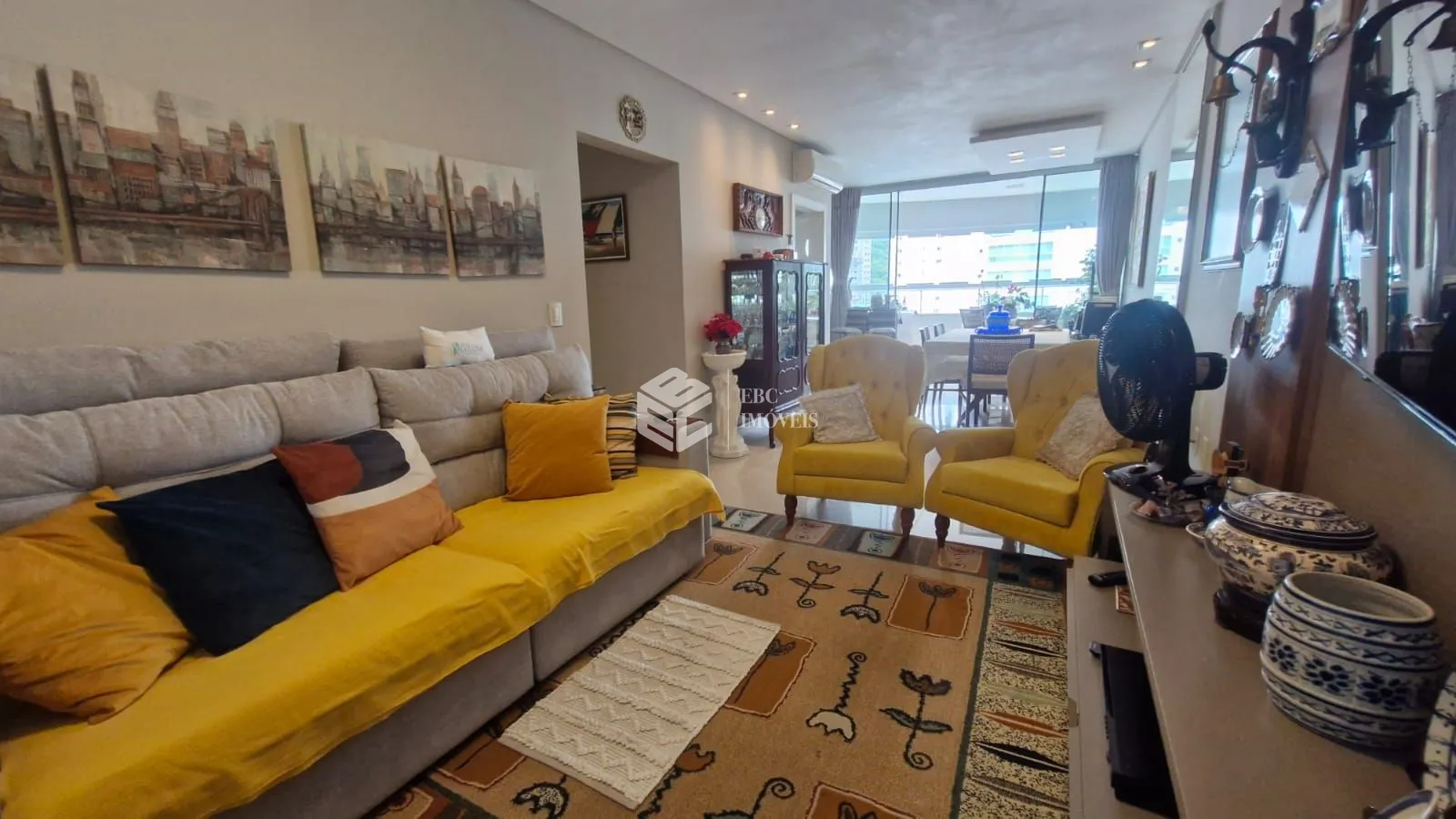 Apartamento à venda  no Pioneiros - Balneário Camboriú, SC. Imóveis