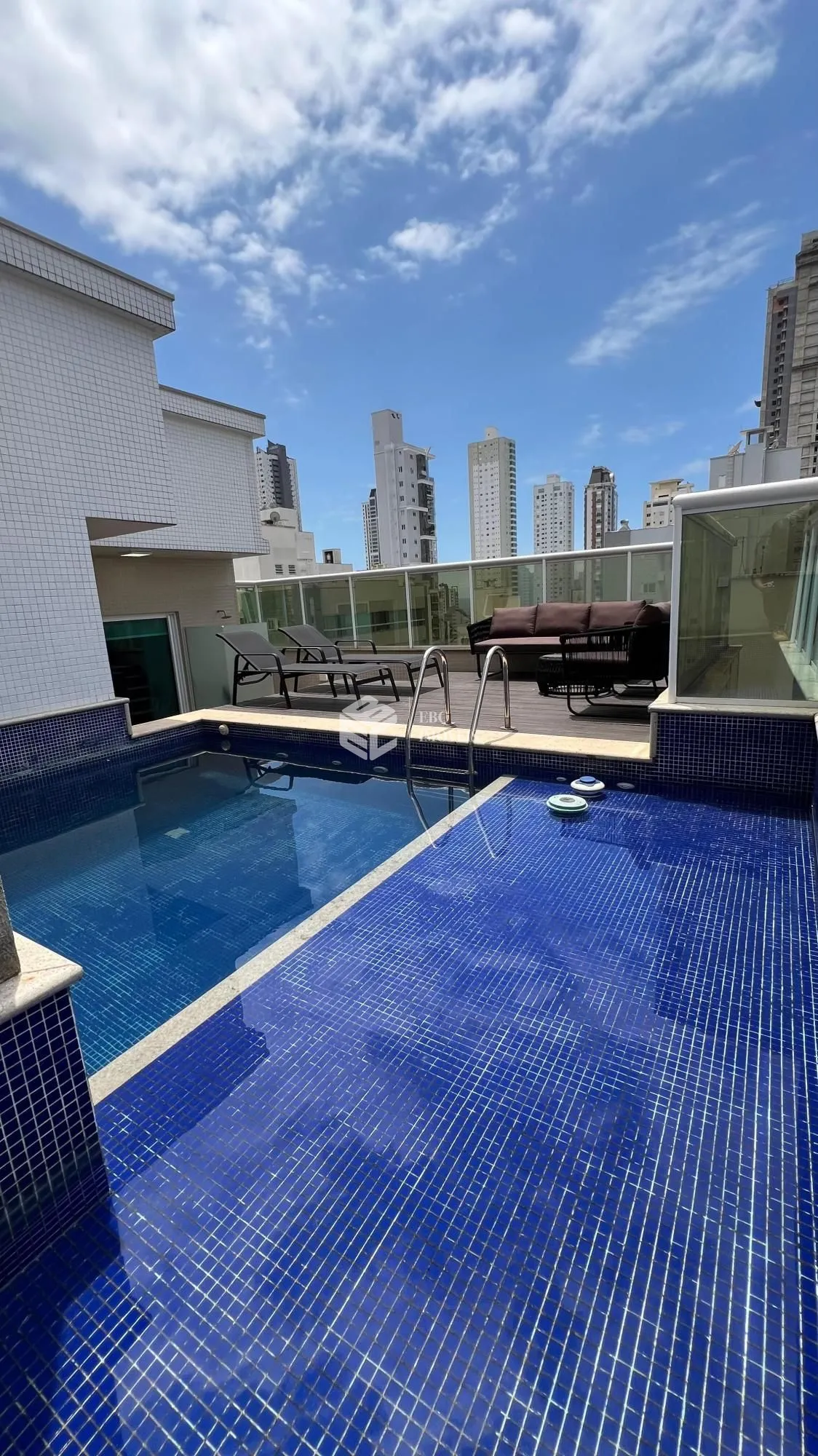 Cobertura à venda  no Centro - Balneário Camboriú, SC. Imóveis
