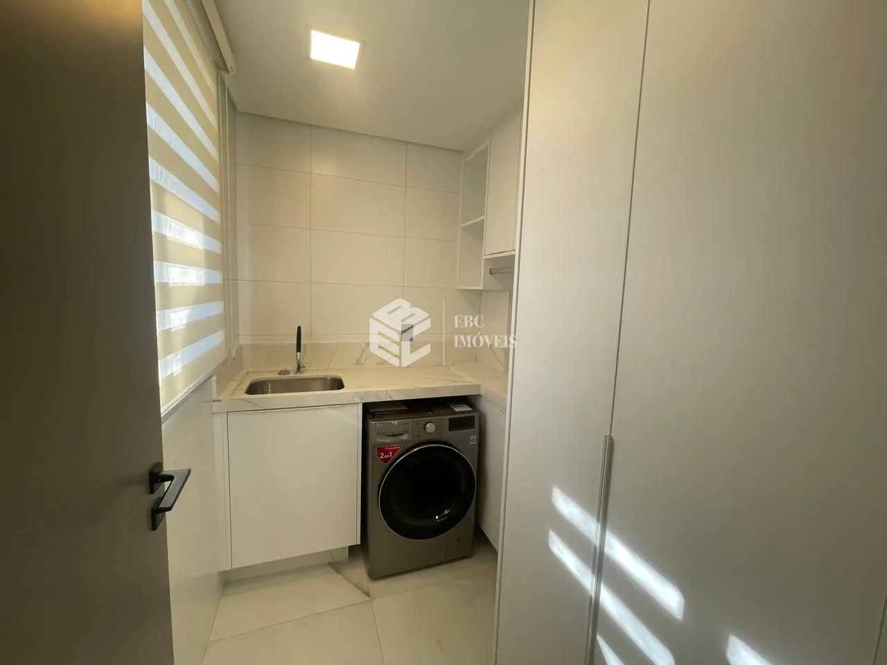 Apartamento com 3 Dormitórios à venda, 130 m² por R$ 2.870.000,00 Apartamento com 3 Dormitórios à venda, 130 m² por R$ 2.870.000,00