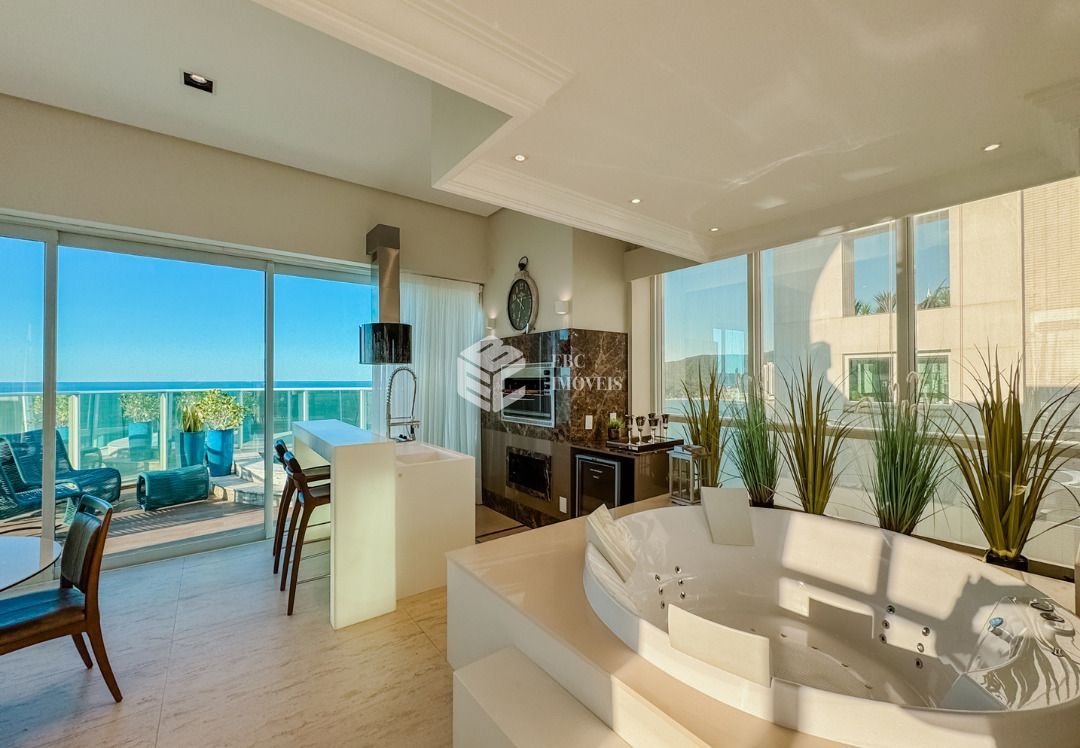 Cobertura, 3 quartos, 273 m² - Foto 39