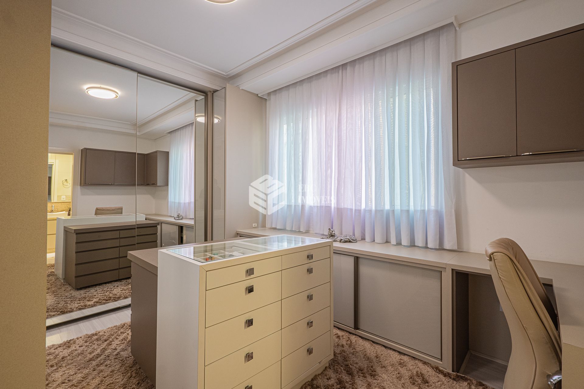 Apartamento, 4 quartos, 195 m² - Foto 28