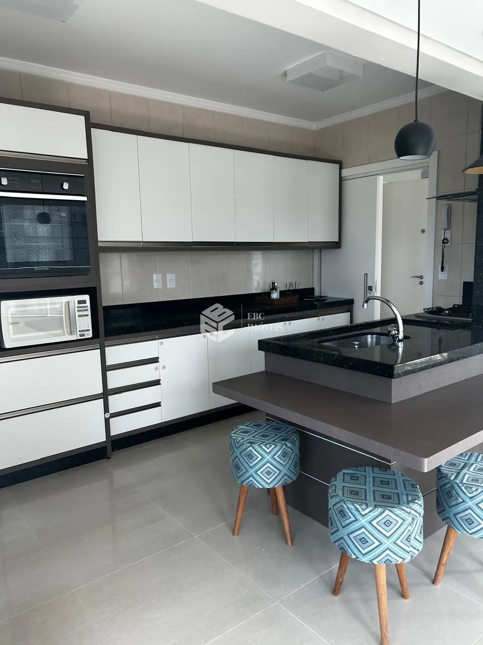 Apartamento com 3 Dormitórios à venda, 128 m² por R$ 3.000.000,00 Apartamento com 3 Dormitórios à venda, 128 m² por R$ 3.000.000,00