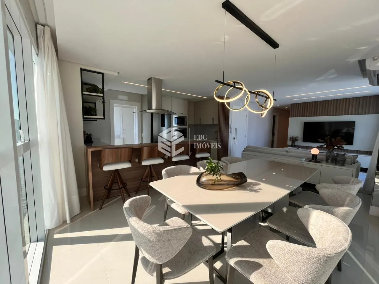 Apartamento com 4 Dormitórios à venda, 140 m² por R$ 7.519.000,00 Apartamento com 4 Dormitórios à venda, 140 m² por R$ 7.519.000,00