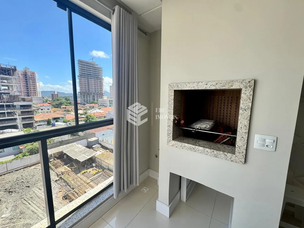 Apartamento com 2 Dormitórios à venda, 78 m² por R$ 948.000,00 Apartamento com 2 Dormitórios à venda, 78 m² por R$ 948.000,00
