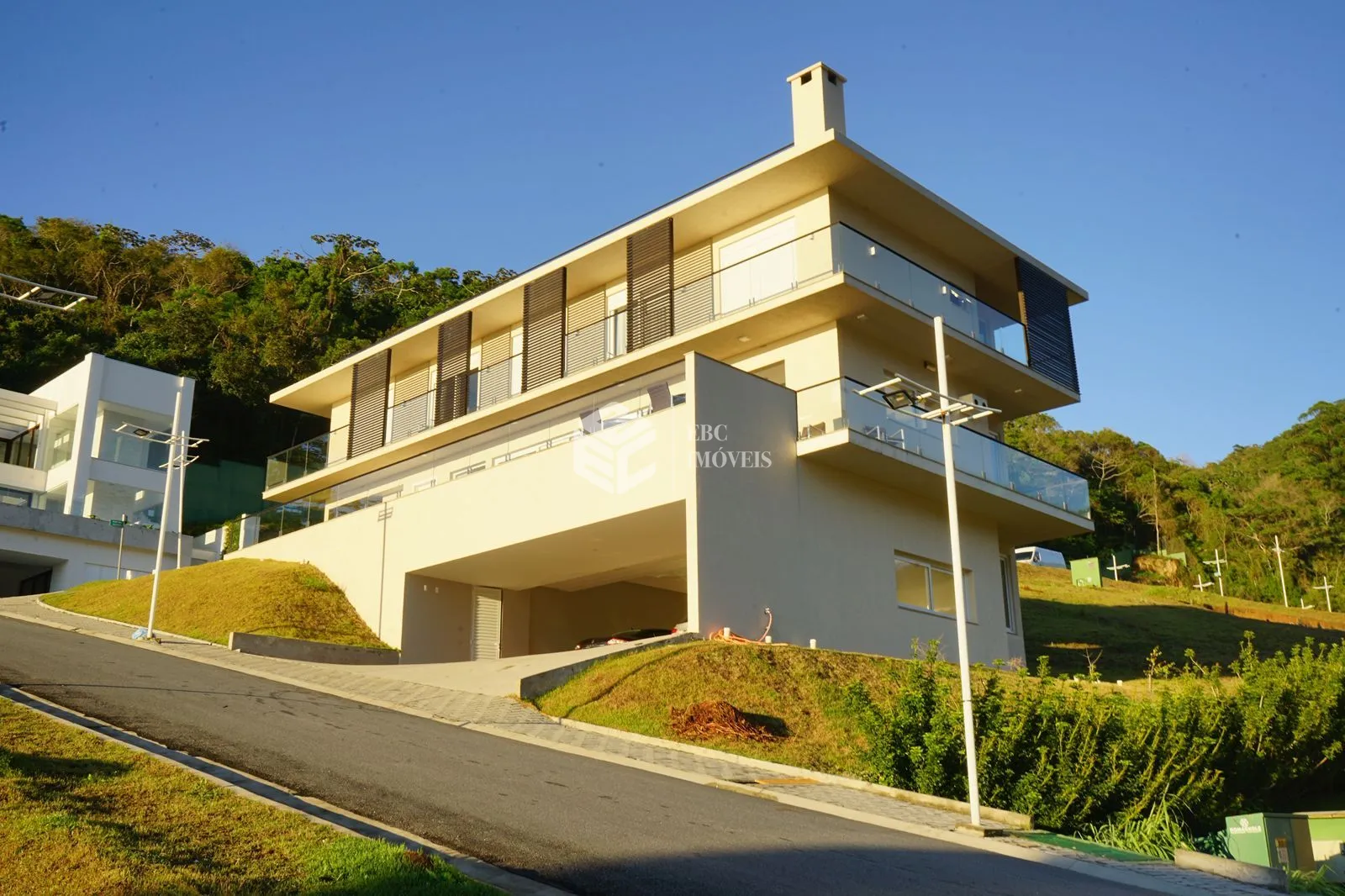 Casa em condomínio com 5 Dormitórios à venda, 554 m² por R$ 7.400.000,00 Casa em condomínio com 5 Dormitórios à venda, 554 m² por R$ 7.400.000,00