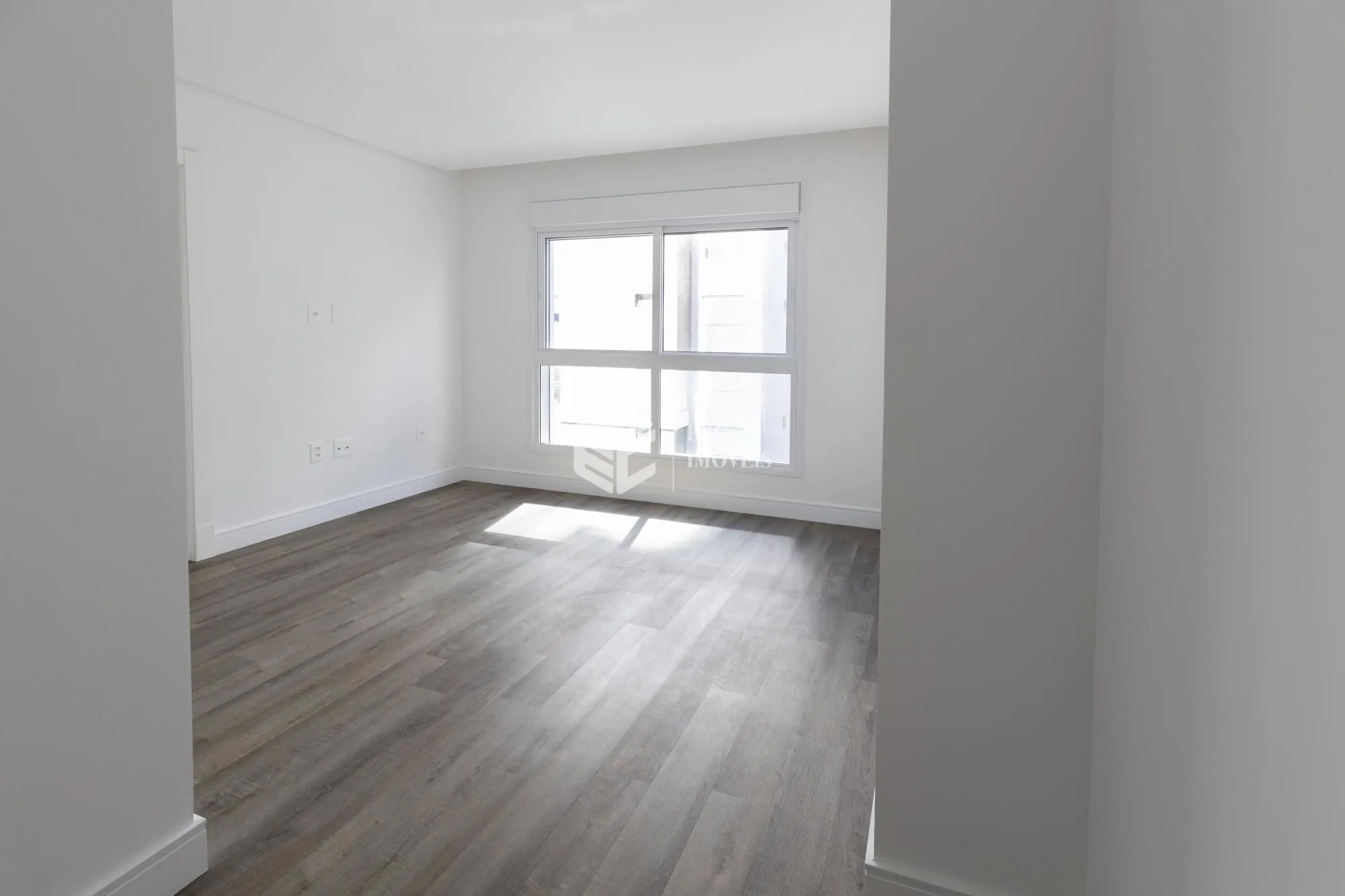 Apartamento com 4 Dormitórios à venda, 210 m² por R$ 6.723.218,00 Apartamento com 4 Dormitórios à venda, 210 m² por R$ 6.723.218,00