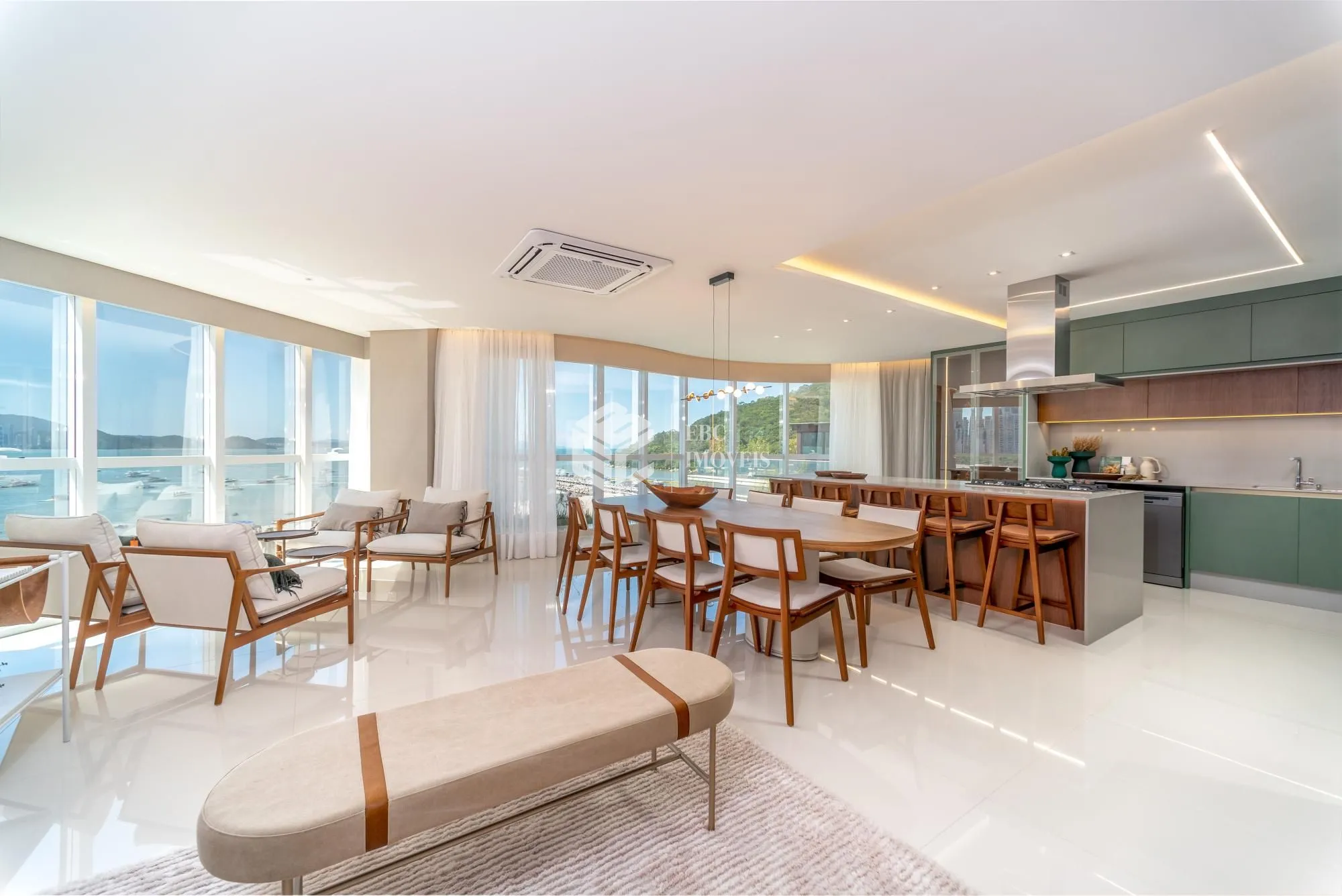 Apartamento com 4 Dormitórios à venda, 237 m² por R$ 13.100.000,00 Apartamento com 4 Dormitórios à venda, 237 m² por R$ 13.100.000,00