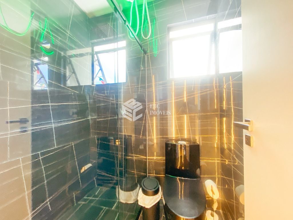 Casa, 3 quartos, 330 m² - Foto 15