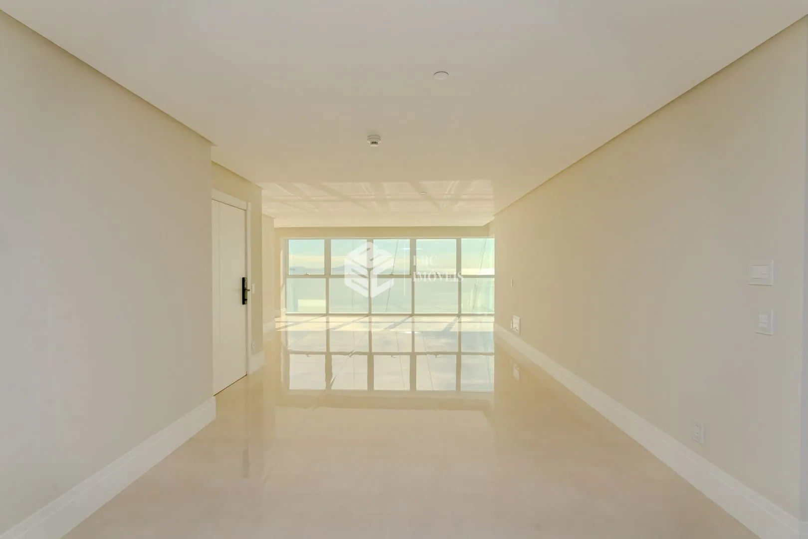 Apartamento com 4 Dormitórios à venda, 194 m² por R$ 11.700.000,00 Apartamento com 4 Dormitórios à venda, 194 m² por R$ 11.700.000,00