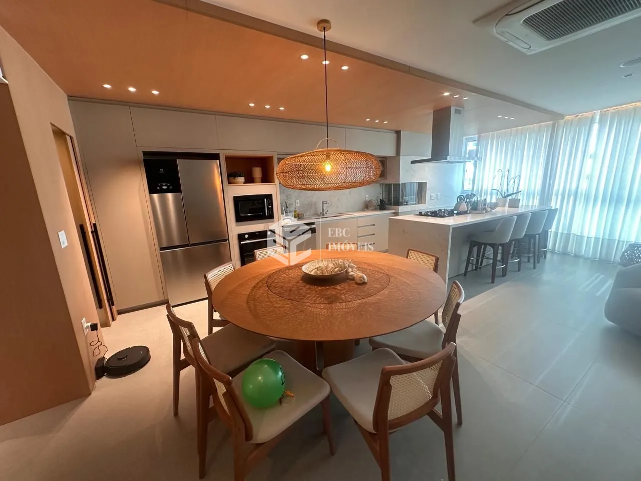 Apartamento com 4 Dormitórios à venda, 180 m² por R$ 6.500.000,00 Apartamento com 4 Dormitórios à venda, 180 m² por R$ 6.500.000,00