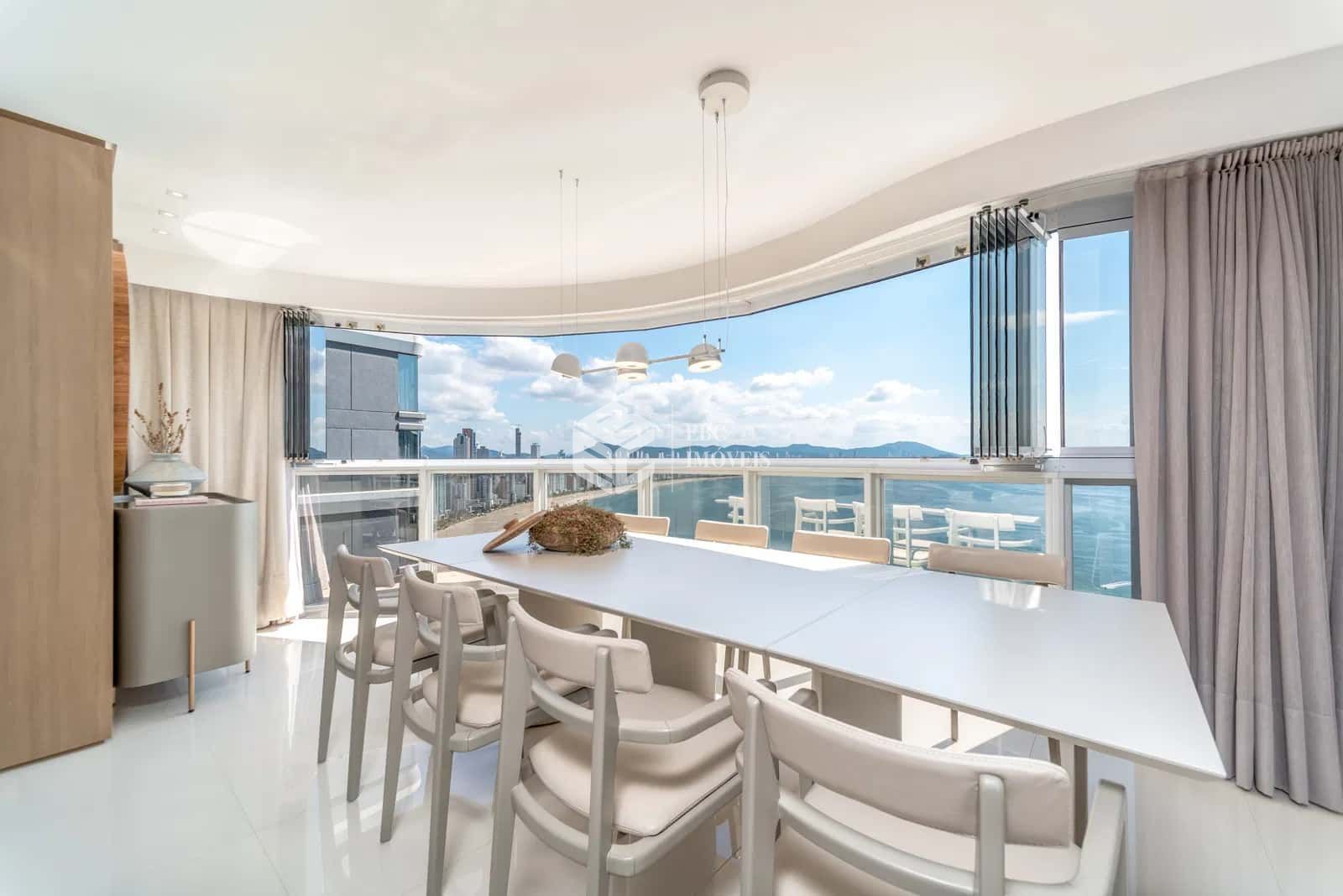 Apartamento à venda  no Barra Sul - Balneário Camboriú, SC. Imóveis