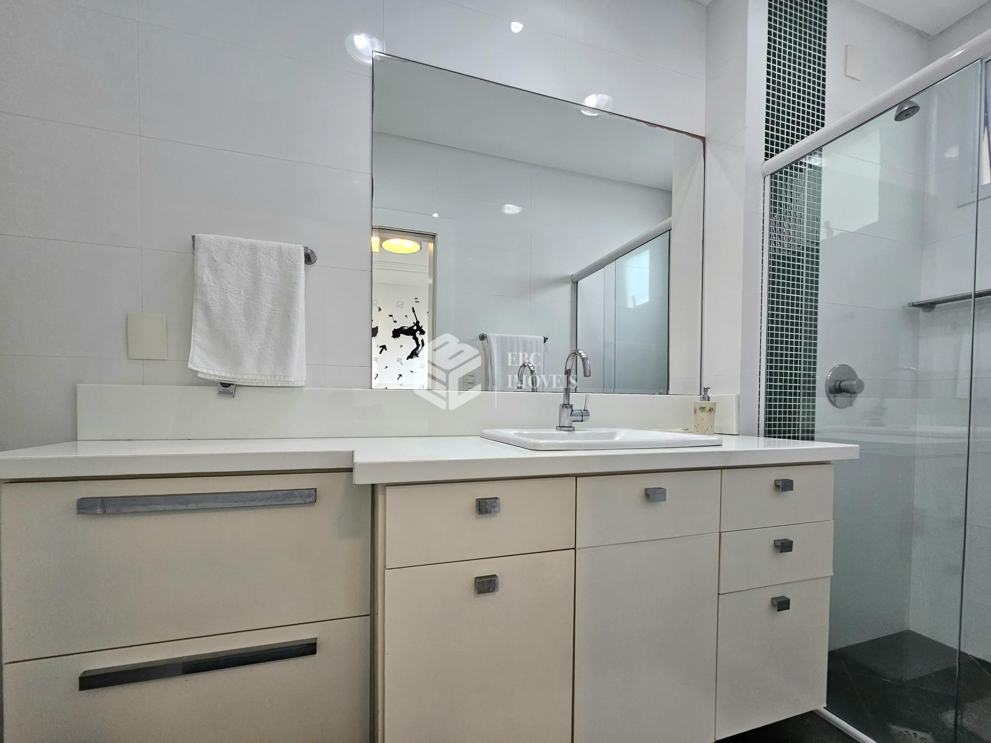 Apartamento, 4 quartos, 220 m² - Foto 28