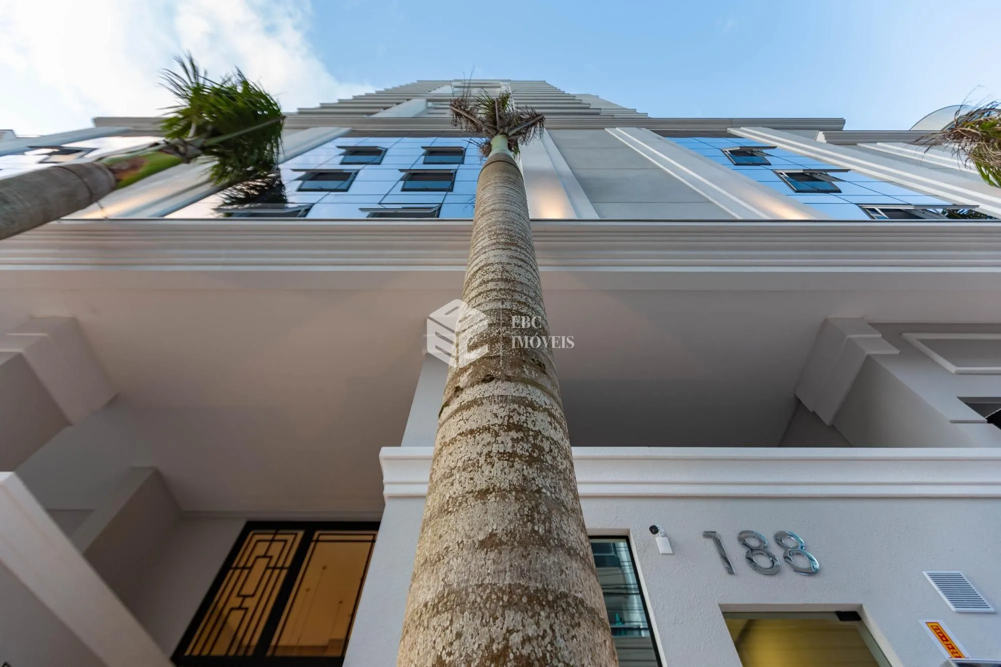 Apartamento com 3 Dormitórios à venda, 131 m² por R$ 3.600.000,00 Apartamento com 3 Dormitórios à venda, 131 m² por R$ 3.600.000,00