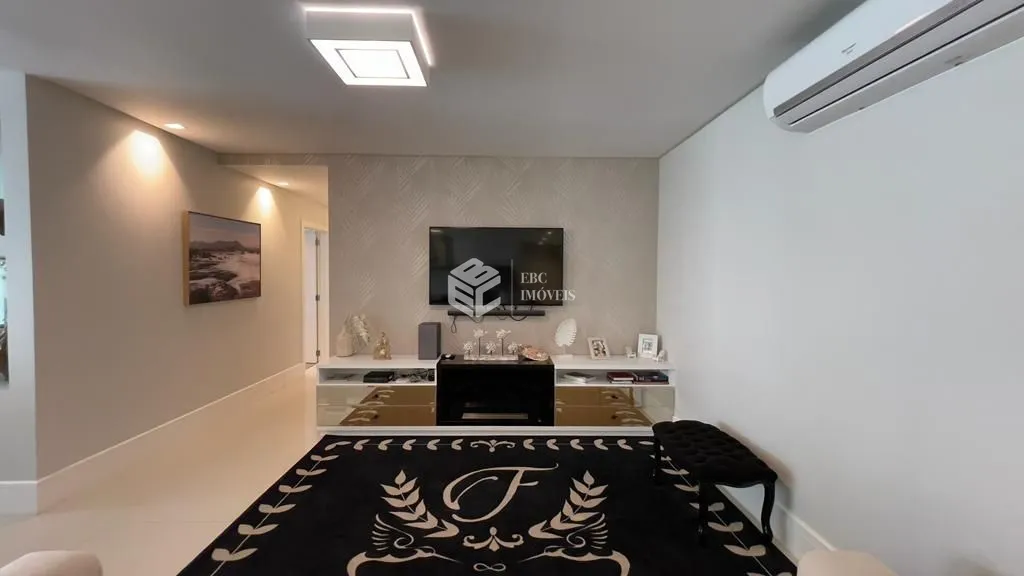 Apartamento com 3 Dormitórios à venda, 199 m² por R$ 7.500.000,00 Apartamento com 3 Dormitórios à venda, 199 m² por R$ 7.500.000,00