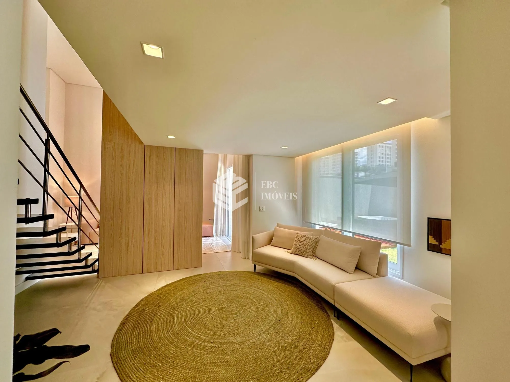 Apartamento com 3 Dormitórios à venda, 185 m² por R$ 7.143.240,00 Apartamento com 3 Dormitórios à venda, 185 m² por R$ 7.143.240,00