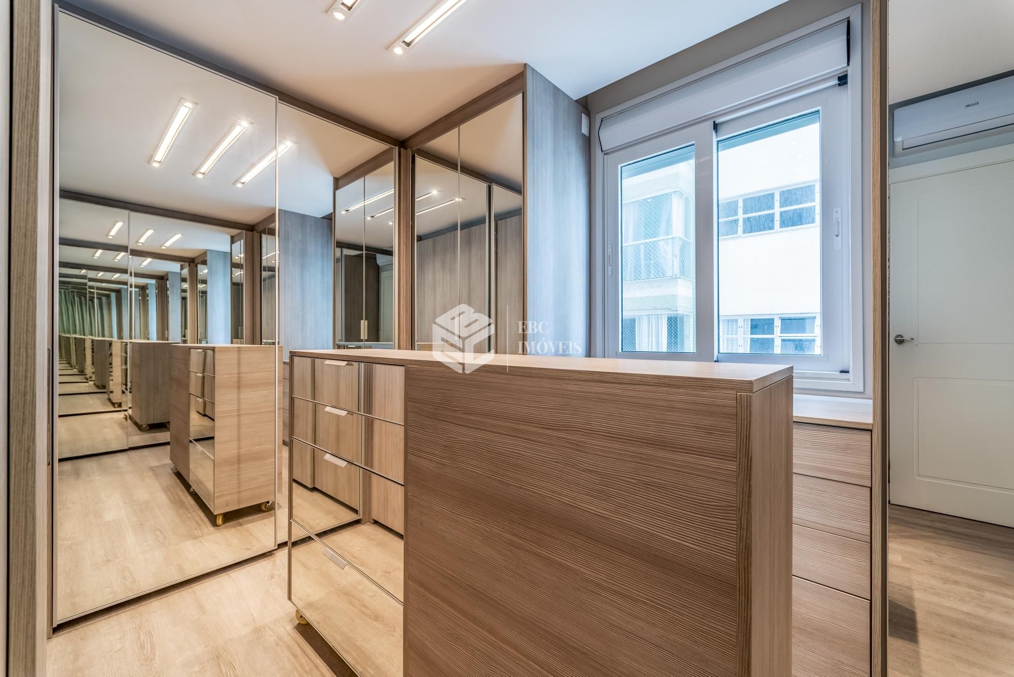 Apartamento, 4 quartos, 315 m² - Foto 11