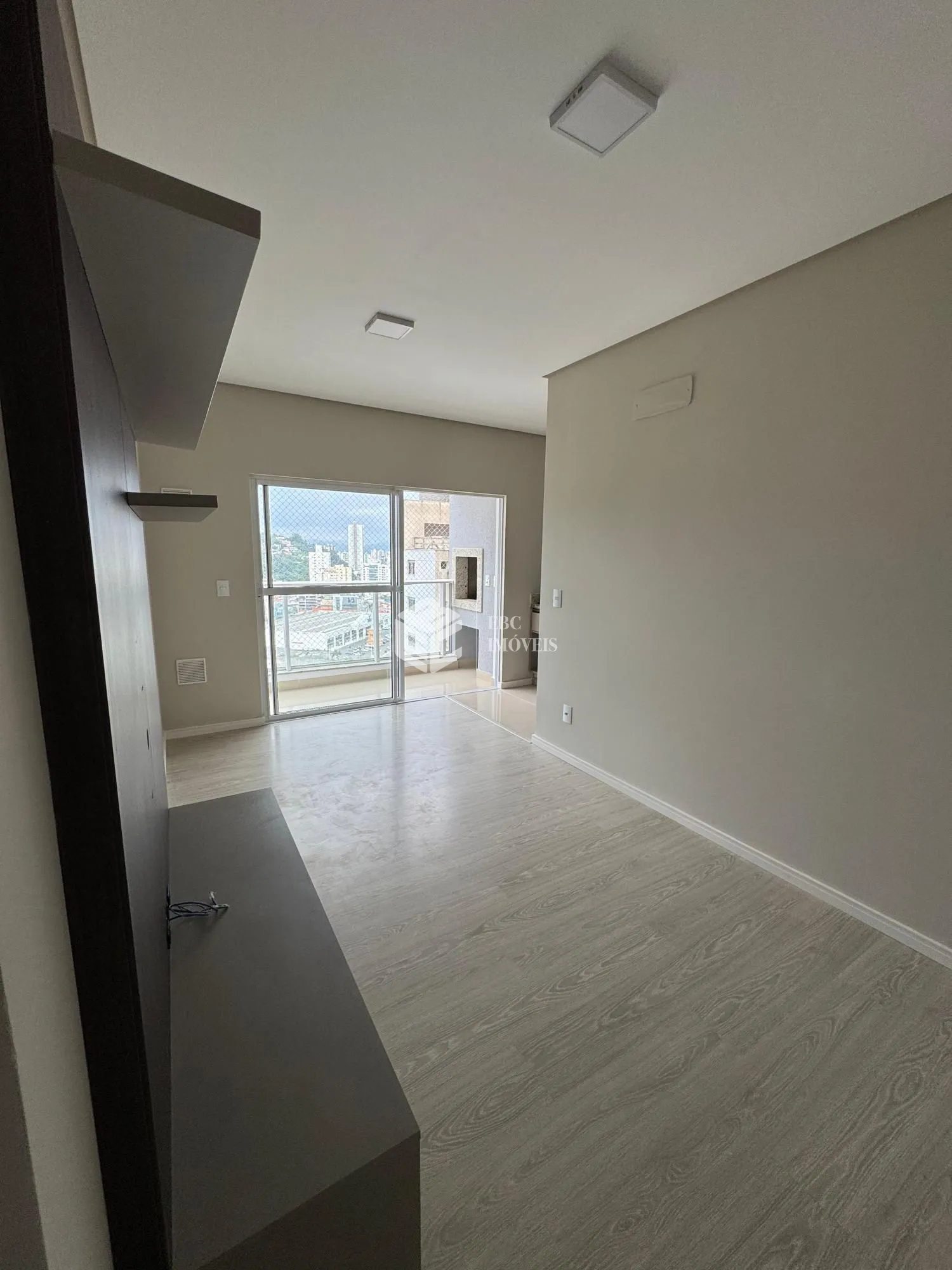 Apartamento com 2 Dormitórios à venda, 71 m² por R$ 840.000,00 Apartamento com 2 Dormitórios à venda, 71 m² por R$ 840.000,00