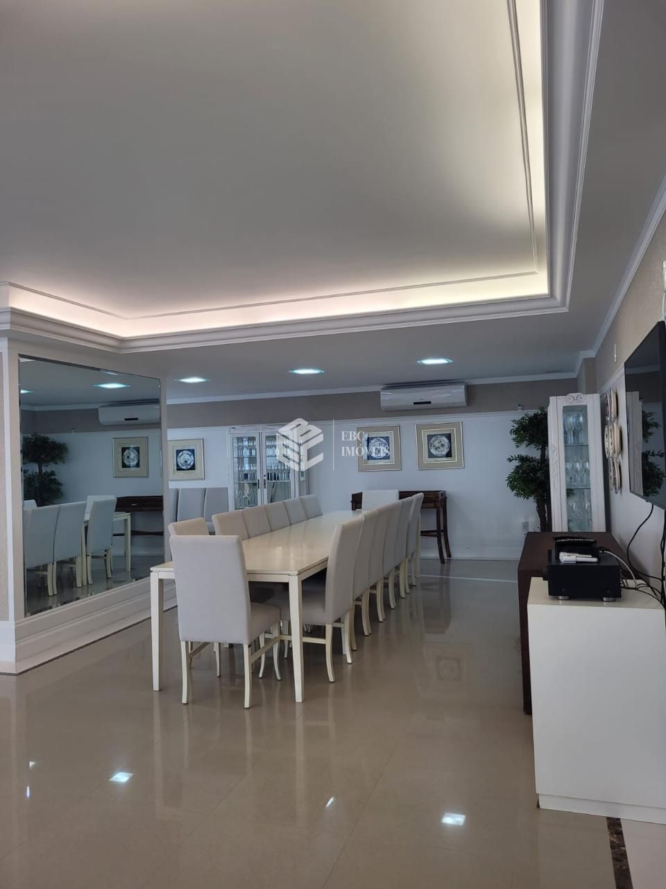 Apartamento, 3 quartos, 252 m² - Foto 12
