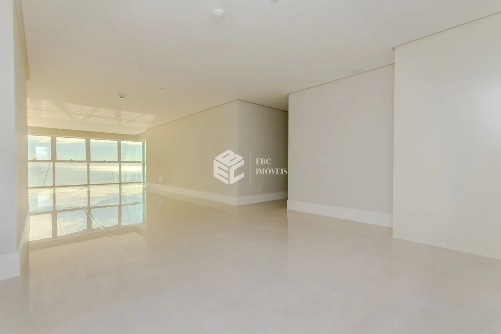 Apartamento com 4 Dormitórios à venda, 194 m² por R$ 11.700.000,00 Apartamento com 4 Dormitórios à venda, 194 m² por R$ 11.700.000,00