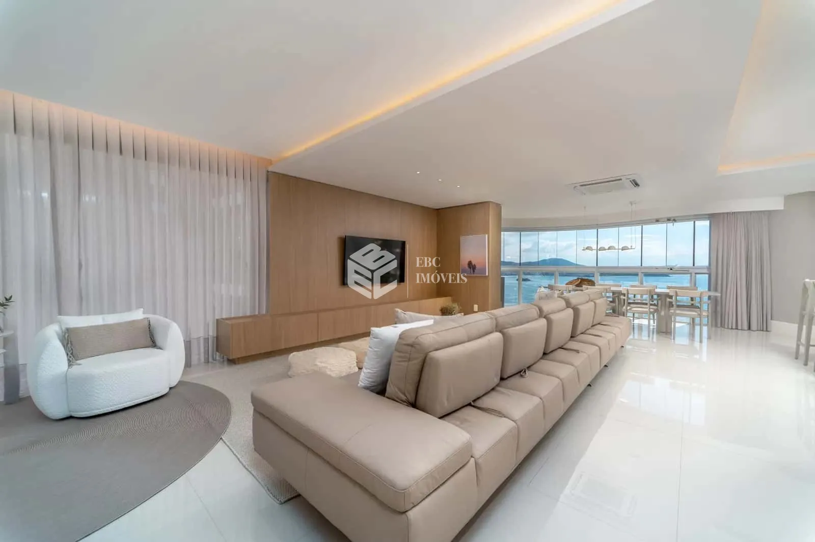 Apartamento com 4 Dormitórios à venda, 238 m² por R$ 13.200.000,00 Apartamento com 4 Dormitórios à venda, 238 m² por R$ 13.200.000,00
