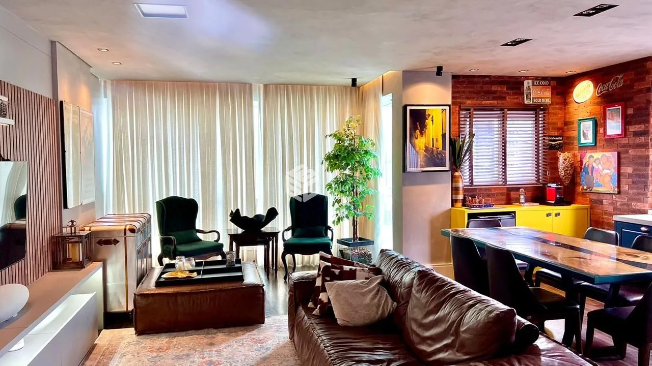 Apartamento à venda  no Centro - Balneário Camboriú, SC. Imóveis