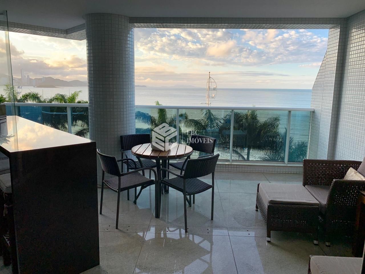 Apartamento à venda  no Barra Sul - Balneário Camboriú, SC. Imóveis
